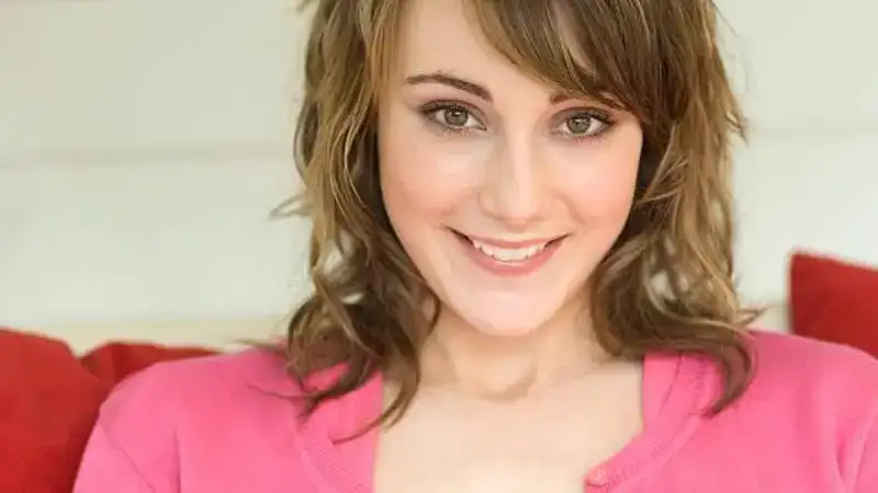 Izzie Balmer Partner Will Hawley – A Look into Their Inspiring Journey